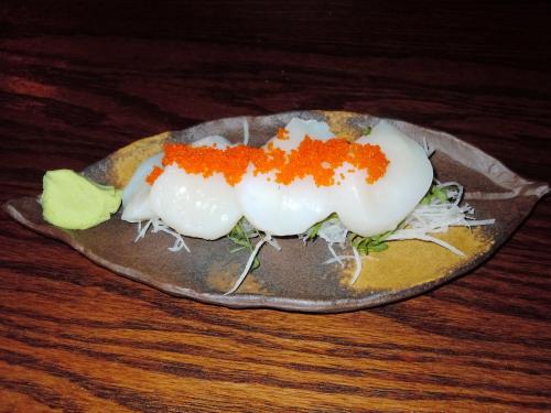 scallop sashimi